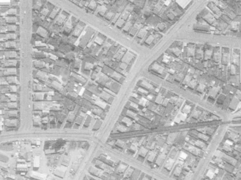 141A Olliviers Road from the air, 1975-1979