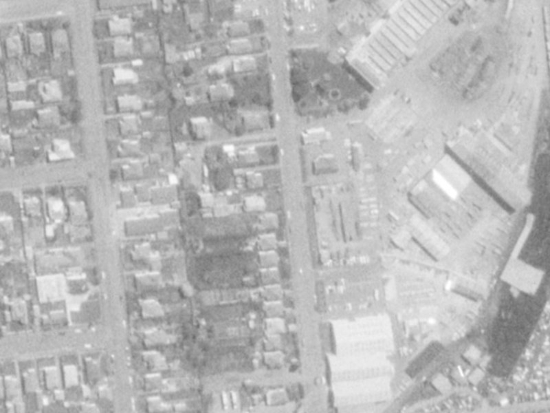 4/33 Mandeville Street from the air, 1975-1979