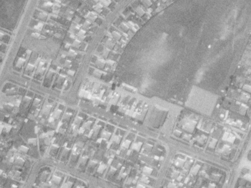 30 Wycola Avenue from the air, 1975-1979