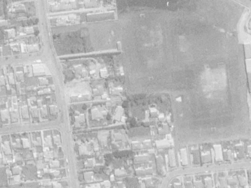 61 Middleton Road from the air, 1975-1979