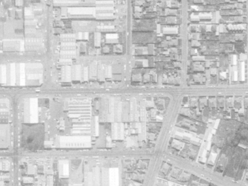 480B 480B from the air, 1975-1979