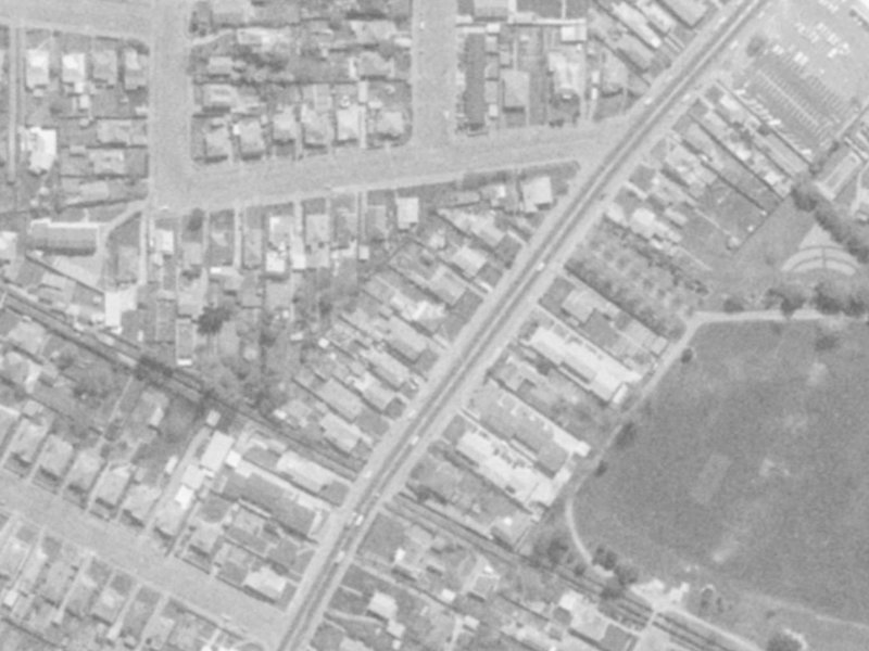 171 Aldwins Road from the air, 1975-1979