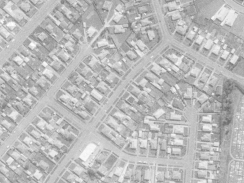 36 McGregors Road from the air, 1975-1979
