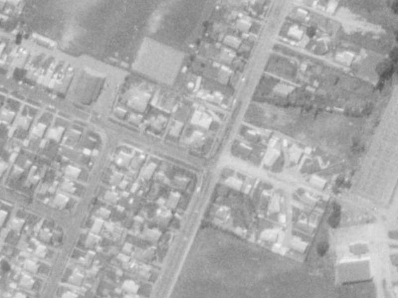 2 Wycola Avenue from the air, 1975-1979