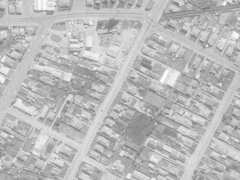 96 Olliviers Road from the air, 1975-1979
