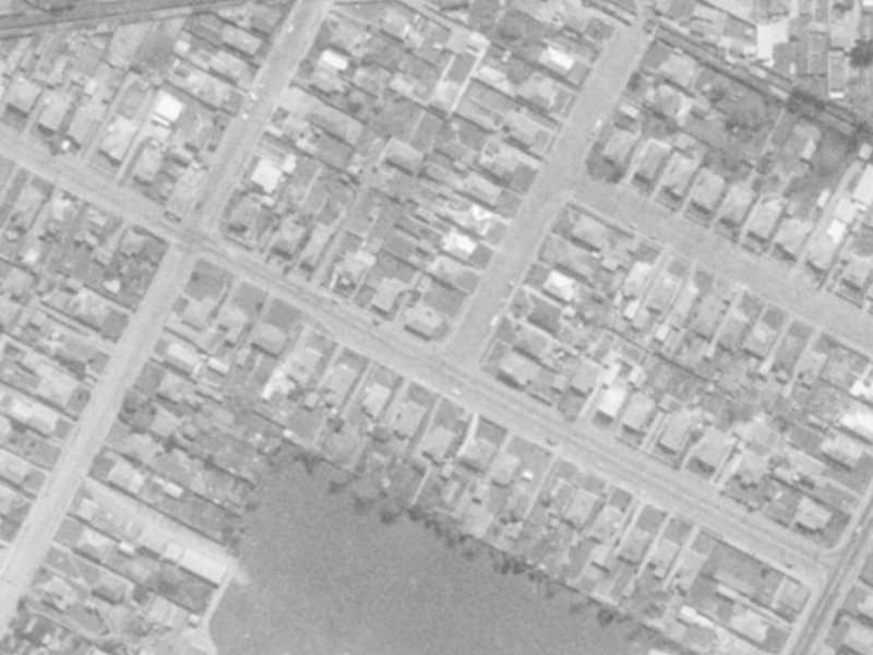 1 Glasgow Street from the air, 1975-1979