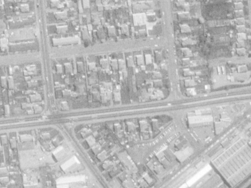 80B Blenheim Road from the air, 1975-1979