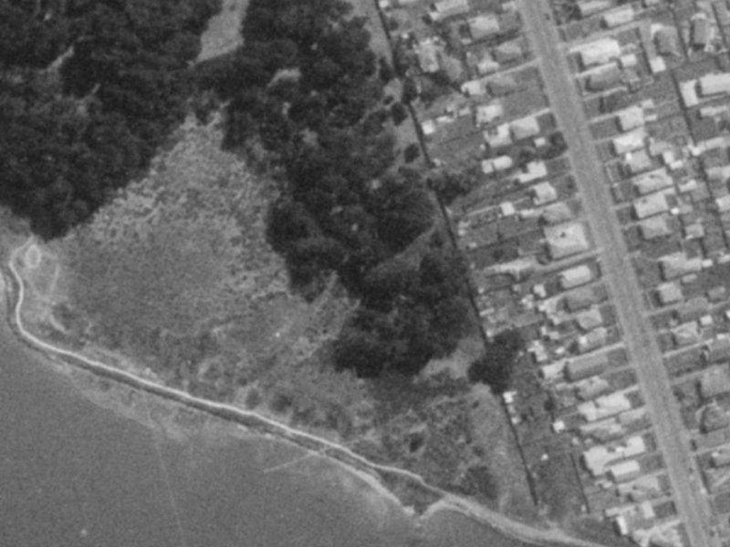 374 Estuary Road from the air, 1975-1979