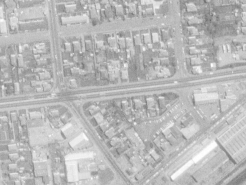 2/75 Blenheim Road from the air, 1975-1979