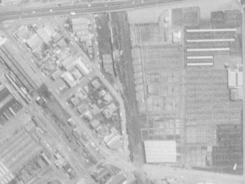 4 Tyne Street from the air, 1975-1979
