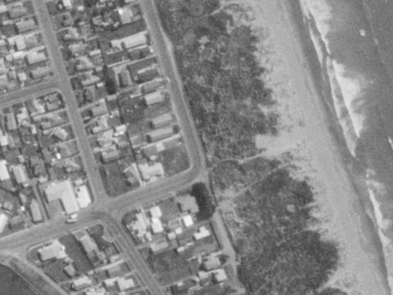 537 Marine Parade from the air, 1975-1979