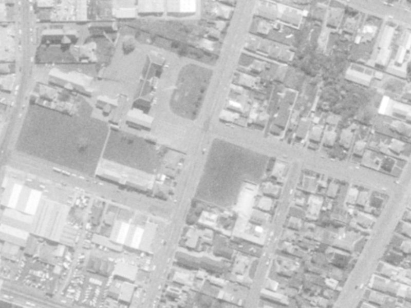 32 Nursery Road from the air, 1975-1979