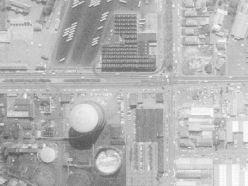 492B 492B from the air, 1975-1979