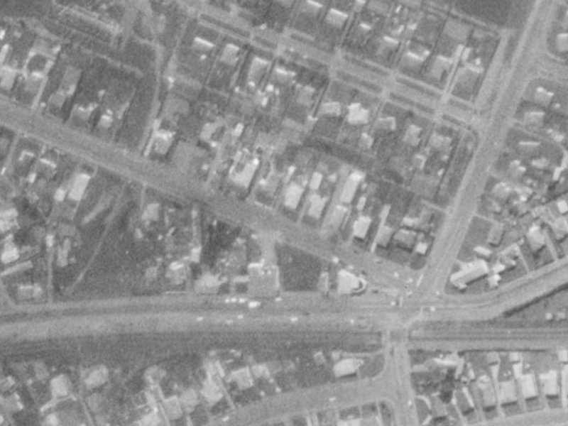 12 Moffett Street from the air, 1975-1979