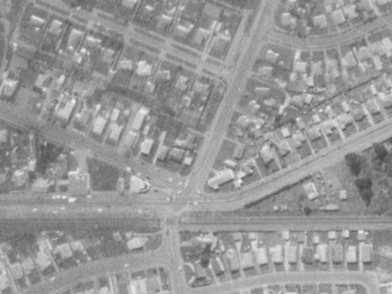 3 Gilberthorpes Road from the air, 1975-1979
