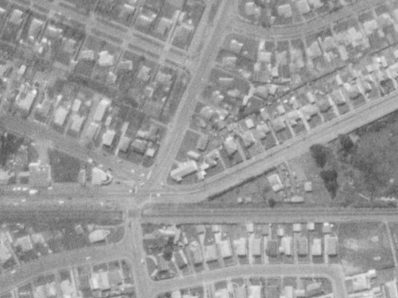 4 Gilberthorpes Road from the air, 1975-1979
