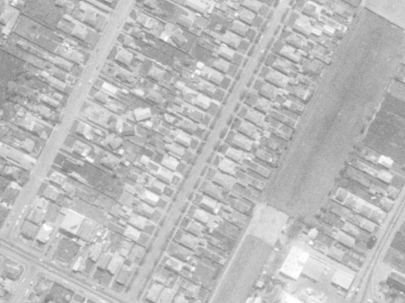 33 Ryan Street from the air, 1975-1979