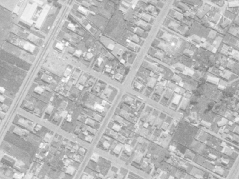 17-27 Bass Street from the air, 1975-1979