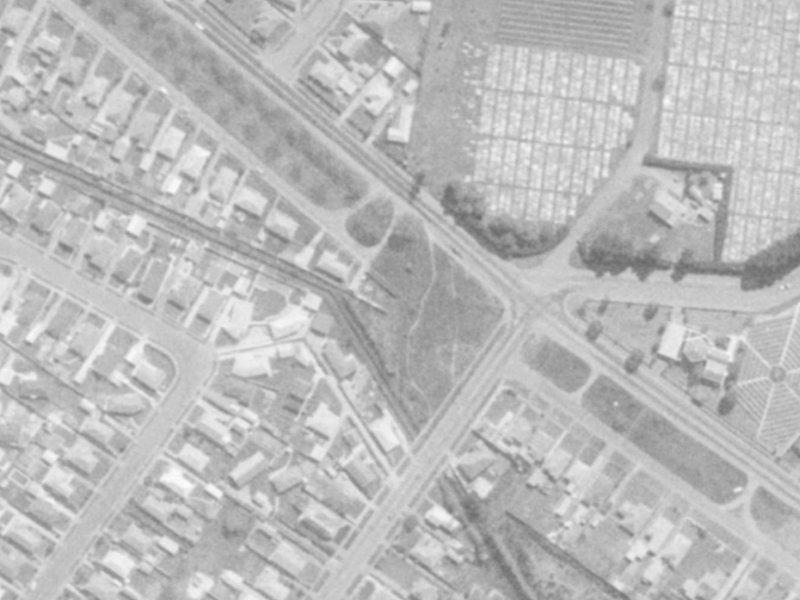 430-432 Linwood Avenue from the air, 1975-1979