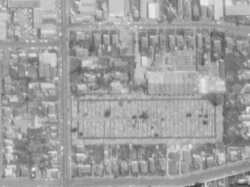 420A Selwyn Street from the air, 1975-1979