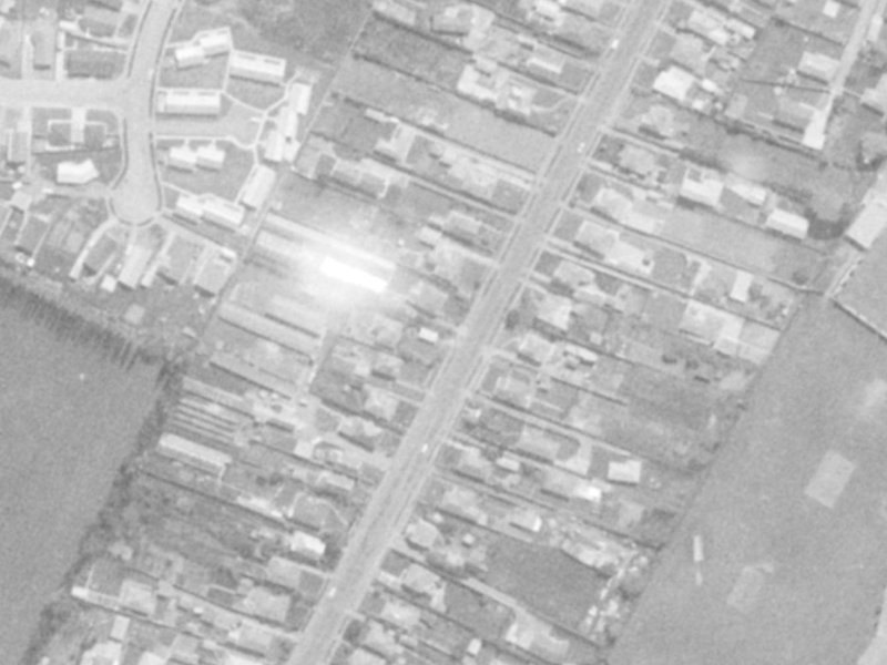 39 Tilford Street from the air, 1975-1979