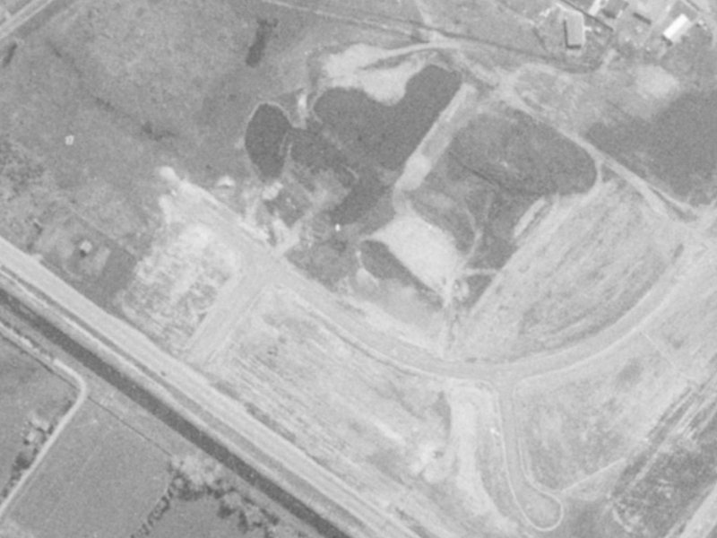 90 Bayswater Crescent from the air, 1975-1979