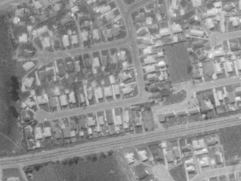 4 Camelia Place from the air, 1975-1979