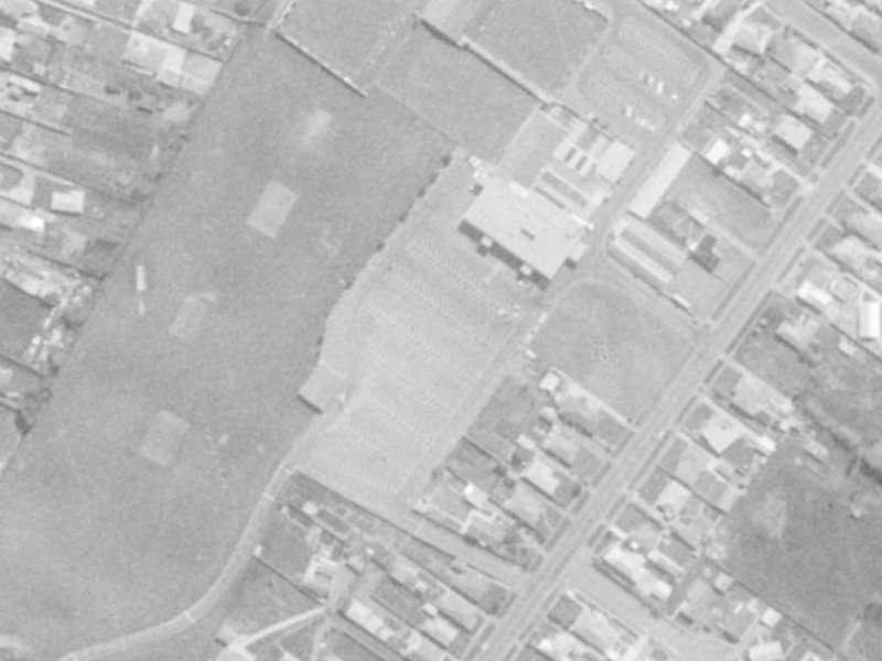 35B Hargood Street from the air, 1975-1979