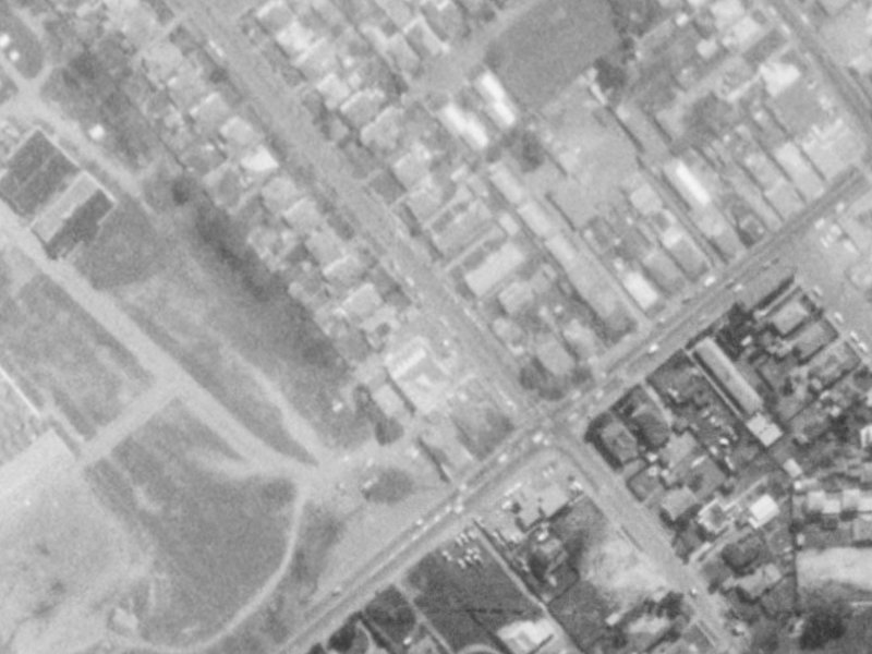 7 Whiteleigh Avenue from the air, 1975-1979