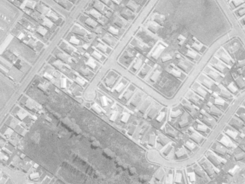 32 Cob Crescent from the air, 1975-1979