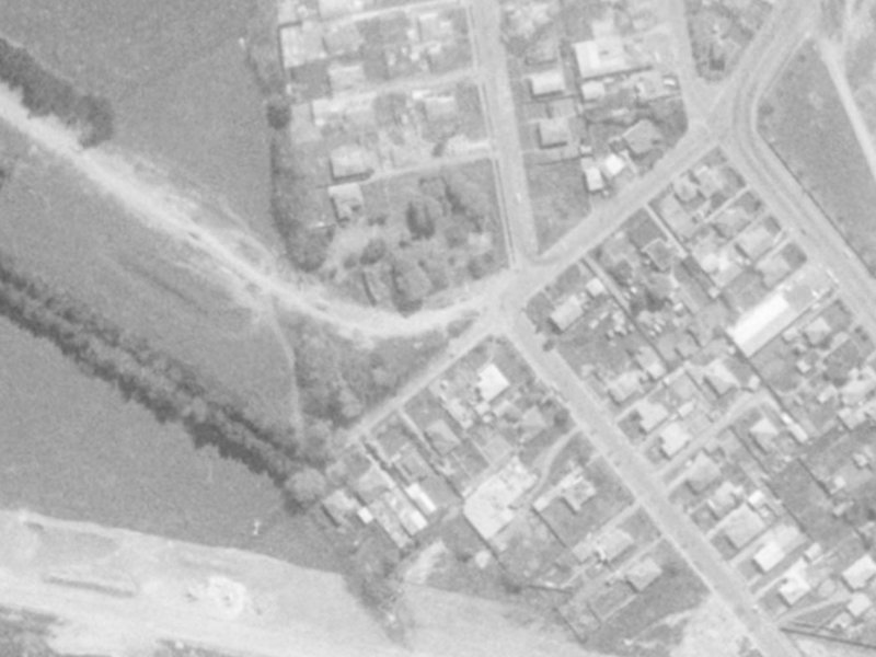 10 Halls Place from the air, 1975-1979