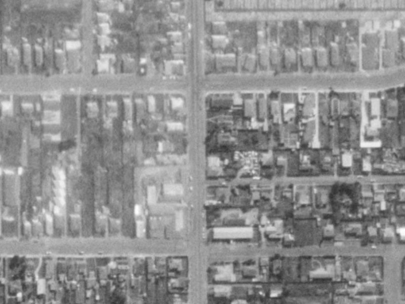 378 Selwyn Street from the air, 1975-1979