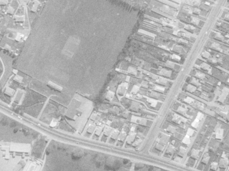 7 Tilford Street from the air, 1975-1979