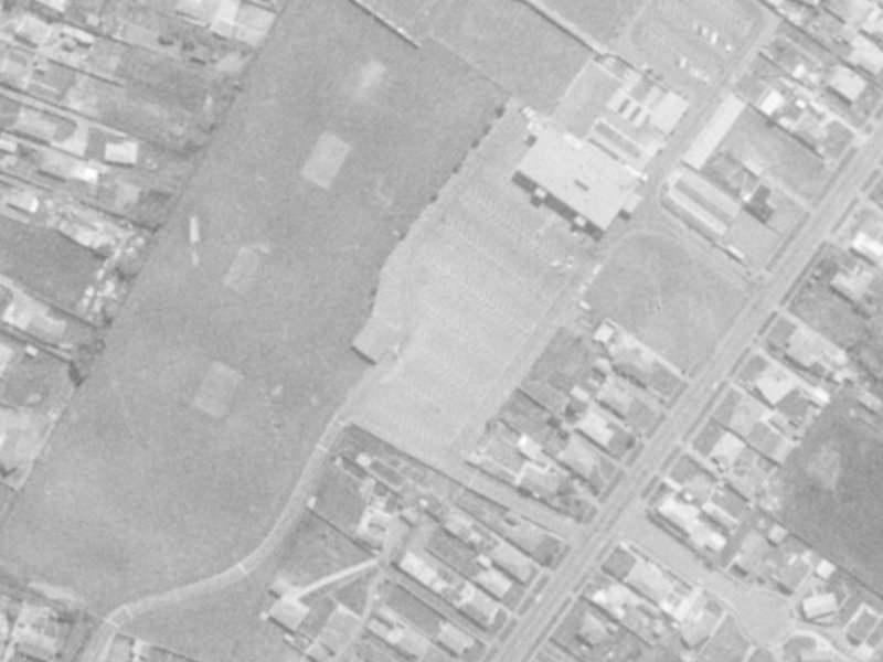 43 Hargood Street from the air, 1975-1979