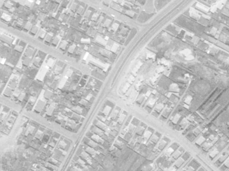 122-138 Ensors Road from the air, 1975-1979