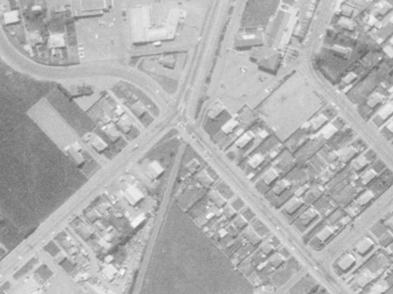 2 Amyes Road from the air, 1975-1979