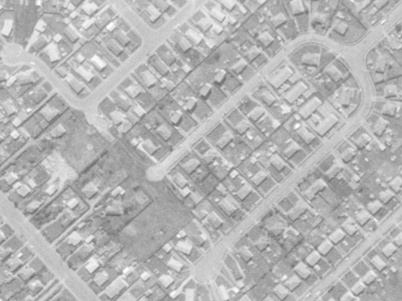 4 Dickson Crescent from the air, 1975-1979