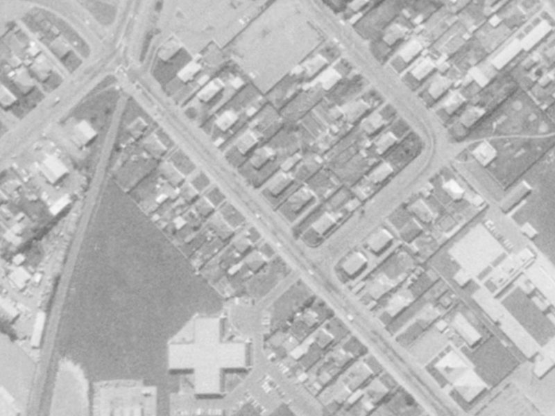 13 Amyes Road from the air, 1975-1979