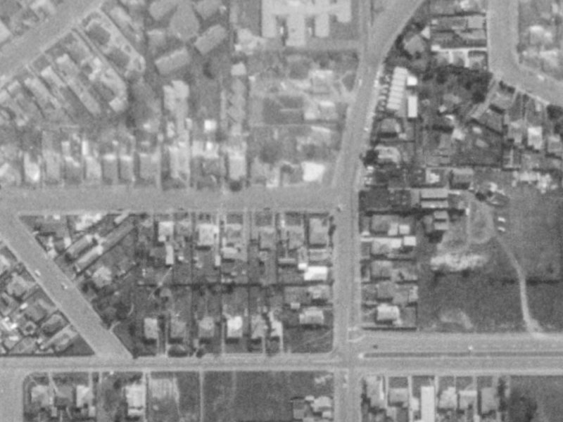 38 Macaulay Street from the air, 1975-1979