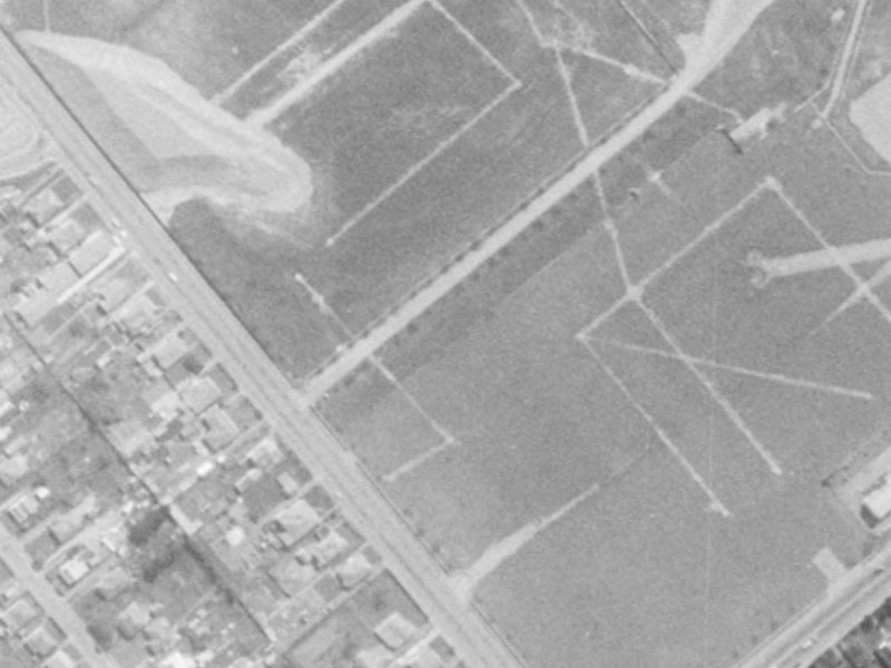 4 Cardigan Bay Place from the air, 1975-1979