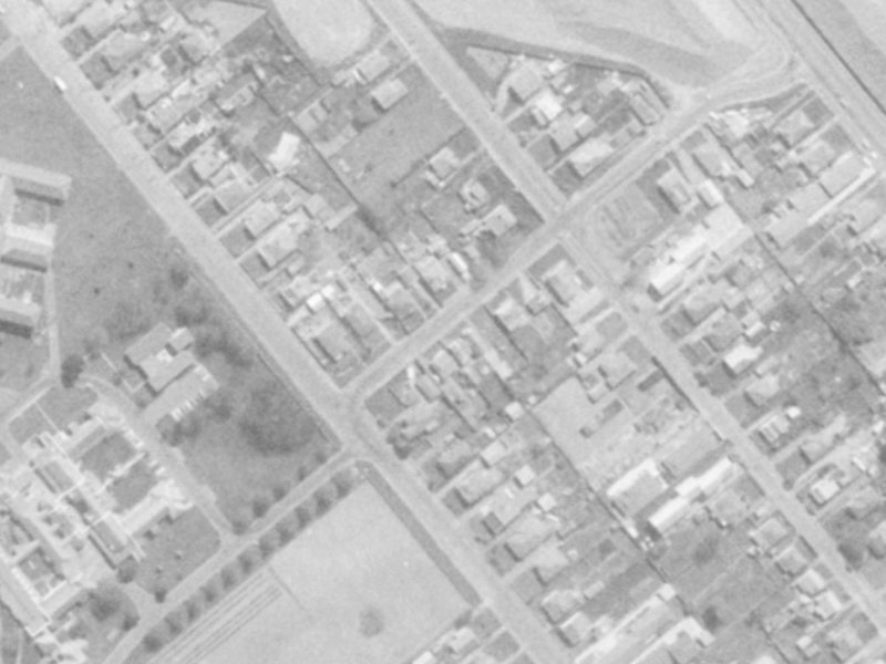 8 Hillmorton Street from the air, 1975-1979