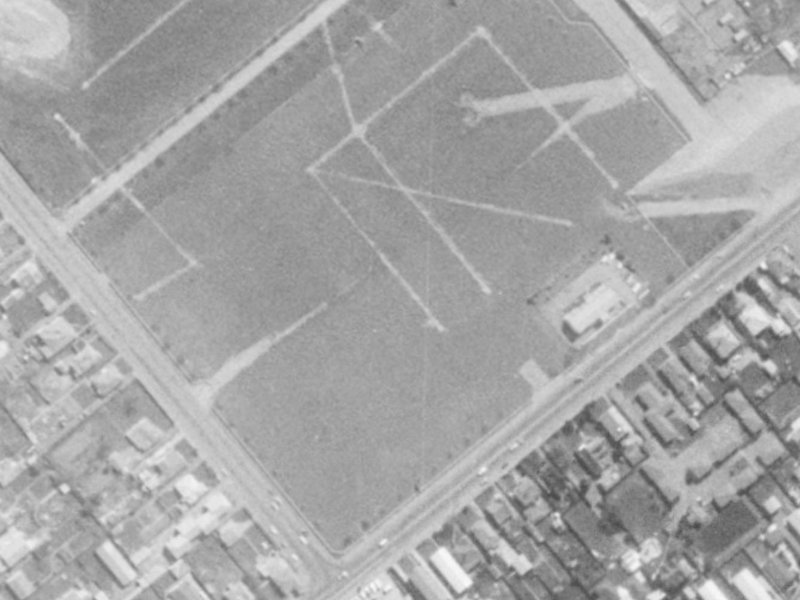 37 Cardigan Bay Place from the air, 1975-1979