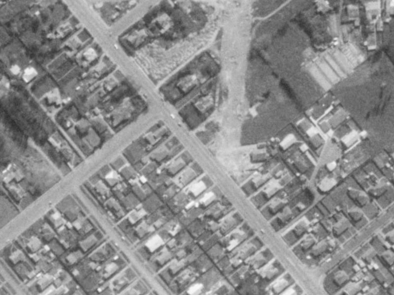 164 Edinburgh Street from the air, 1975-1979