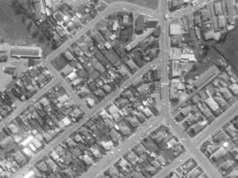 60 Rosewarne Street from the air, 1975-1979