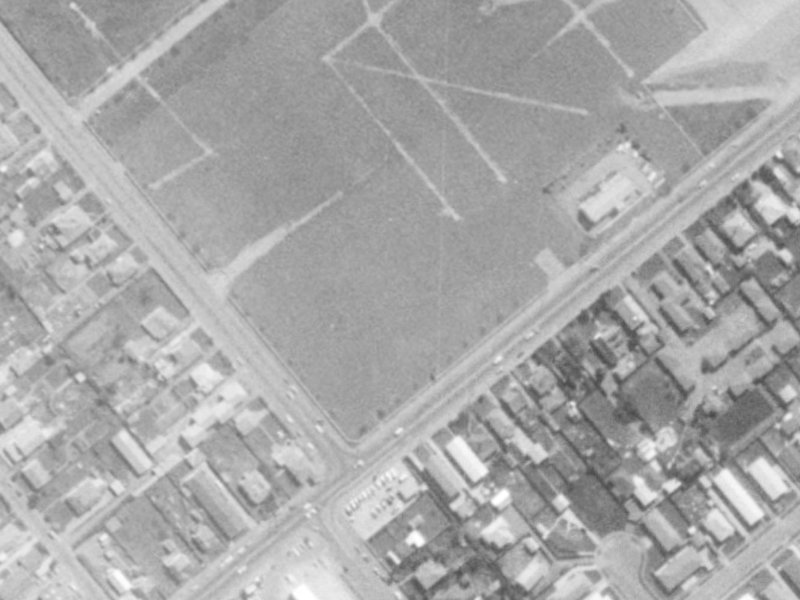 41 Cardigan Bay Place from the air, 1975-1979