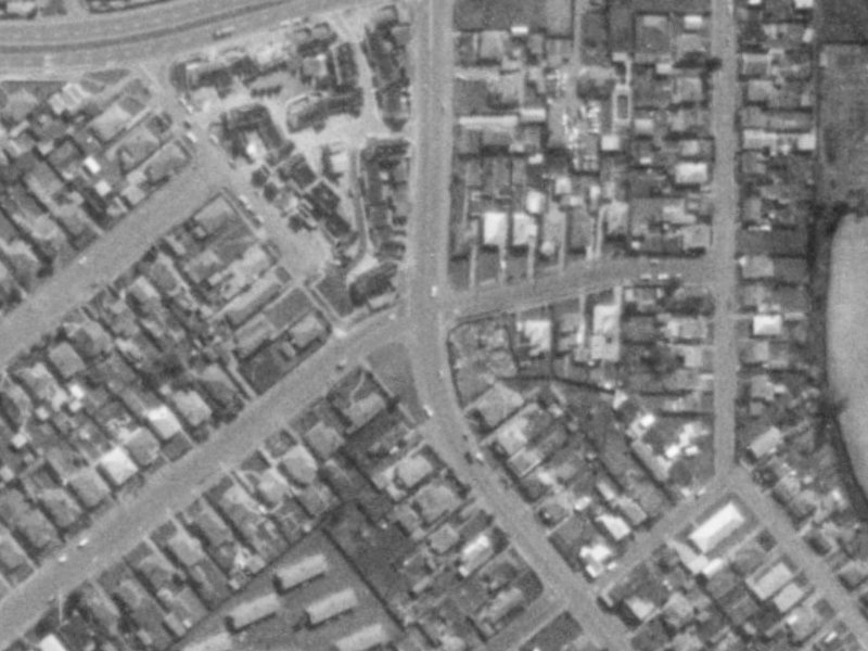 8 Deyell Crescent from the air, 1975-1979