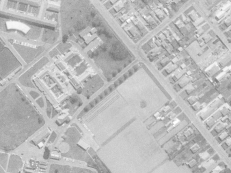 4 Linden Grove Avenue from the air, 1975-1979
