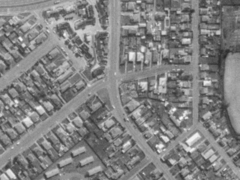 8 Deyell Crescent from the air, 1975-1979