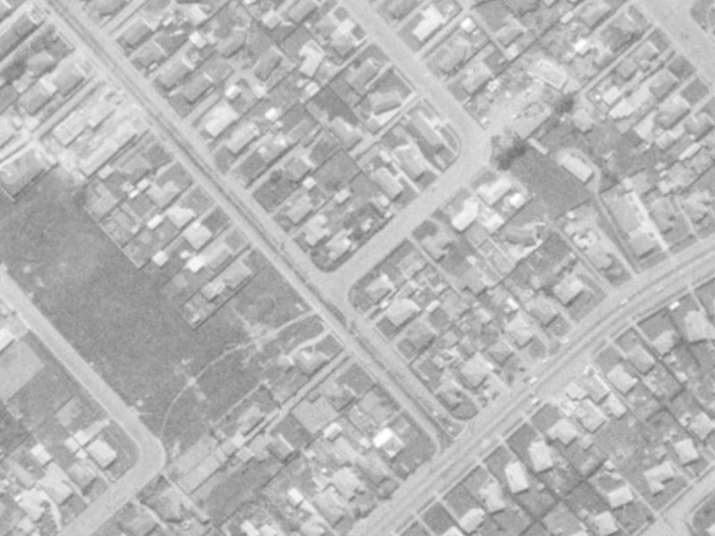 123 Oakhampton Street from the air, 1975-1979