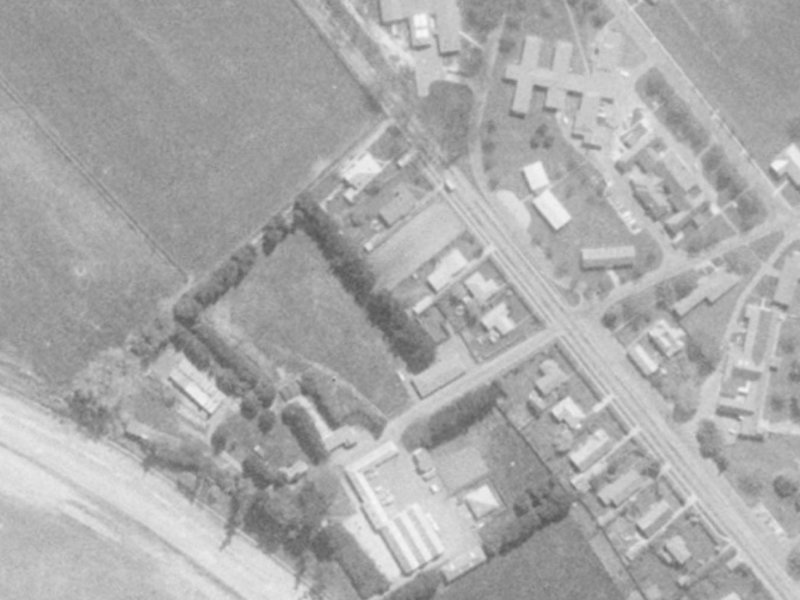 84 Mokihi Gardens from the air, 1975-1979